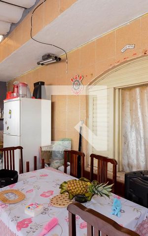 Casa à venda com 150m², 2 quartos e 1 vagaÁrea de Serviço