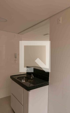 Apartamento à venda com 53m², 2 quartos e 1 vaga Apartamento à venda com 53m², 2 quartos e 1 vagaCozinha e Área de Serviço