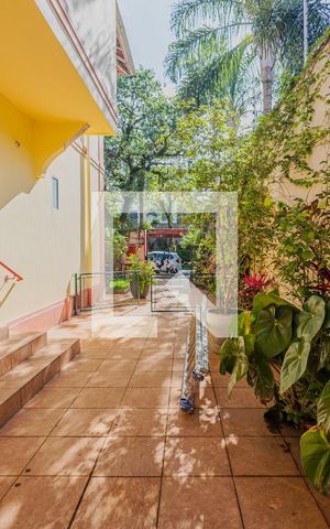 Casa à venda com 240m², 3 quartos e 3 vagasGaragem