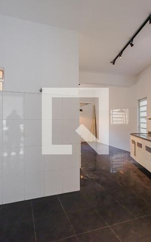 Casa à venda com 240m², 3 quartos e 3 vagasCozinha