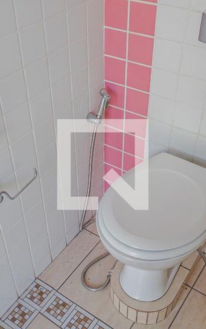 Casa à venda com 240m², 3 quartos e 3 vagasBanheiro da Suíte