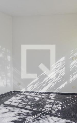 Casa à venda com 240m², 3 quartos e 3 vagasEscritório