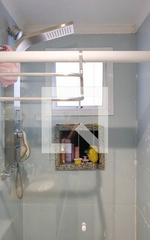 Apartamento à venda com 145m², 3 quartos e 3 vagasBanheiro da suíte 3