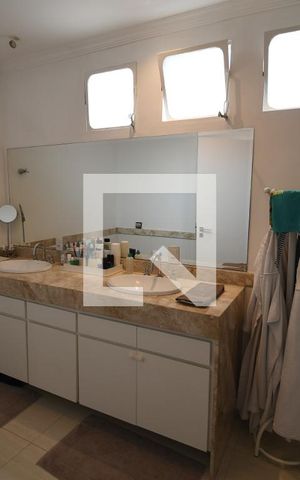 Apartamento para alugar com 138m², 3 quartos e 1 vagaBanheiro 1