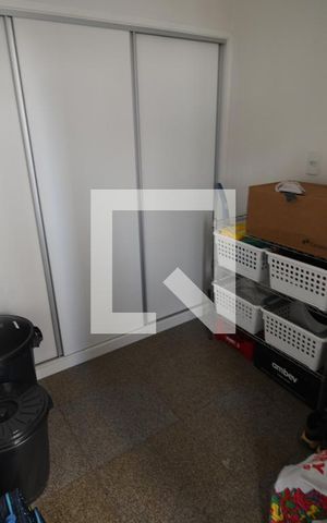 Apartamento para alugar com 138m², 3 quartos e 1 vagaÁrea de Serviço
