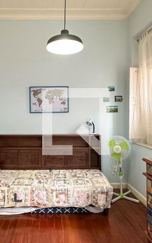 Casa à venda com 296m², 4 quartos e 3 vagas Casa à venda com 296m², 4 quartos e 3 vagasQuarto 03