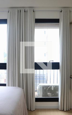 Studio para alugar com 21m², 0 quarto e sem vaga Studio para alugar com 21m², 0 quarto e sem vagaStudio