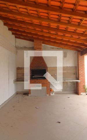 Casa à venda com 250m², 3 quartos e 3 vagasChurrasqueira