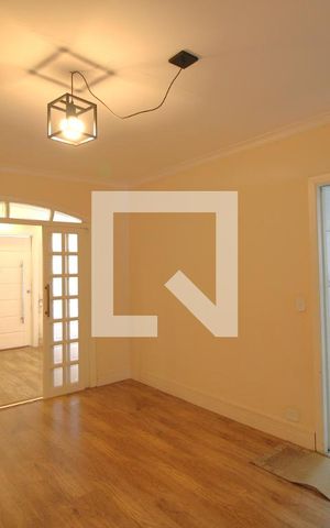 Casa à venda com 250m², 3 quartos e 3 vagasSala 2