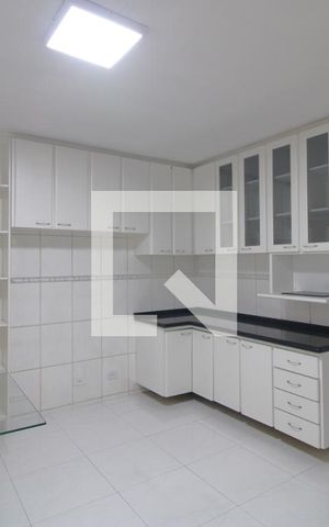 Casa à venda com 250m², 3 quartos e 3 vagasCozinha