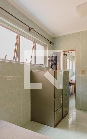 Apartamento à venda com 109m², 2 quartos e sem vaga Apartamento à venda com 109m², 2 quartos e sem vagaCozinha