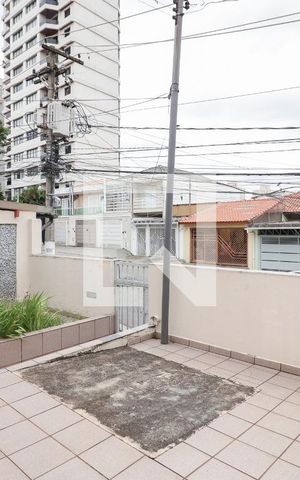 Casa à venda com 204m², 4 quartos e 1 vaga Casa à venda com 204m², 4 quartos e 1 vagaEntrada