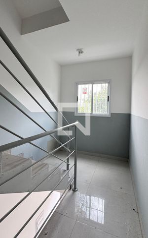 Apartamento para alugar com 50m², 2 quartos e 1 vagaEscada