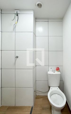 Apartamento à venda com 34m², 2 quartos e sem vaga Apartamento à venda com 34m², 2 quartos e sem vagaBanheiro Social