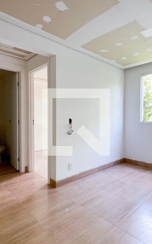 Apartamento à venda com 34m², 2 quartos e sem vaga Apartamento à venda com 34m², 2 quartos e sem vagaSala