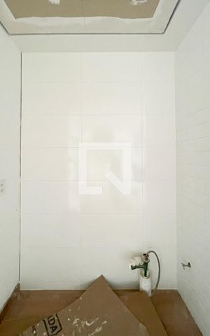 Apartamento à venda com 34m², 2 quartos e sem vaga Apartamento à venda com 34m², 2 quartos e sem vagaÁrea de Serviço