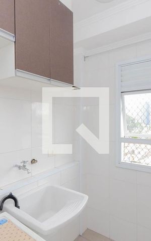 Apartamento à venda com 57m², 2 quartos e sem vagaCozinha e Área de Serviço