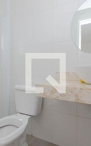 Apartamento à venda com 57m², 2 quartos e sem vagaBanheiro da Suíte
