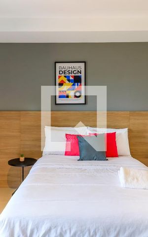 Studio para alugar com 35m², 1 quarto e sem vaga Studio para alugar com 35m², 1 quarto e sem vagaSala/Quarto