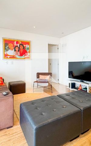 Apartamento à venda com 95m², 2 quartos e 2 vagas Apartamento à venda com 95m², 2 quartos e 2 vagasSala