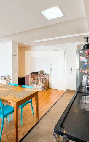 Apartamento à venda com 95m², 2 quartos e 2 vagas Apartamento à venda com 95m², 2 quartos e 2 vagasCozinha