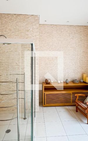 Apartamento à venda com 95m², 2 quartos e 2 vagas Apartamento à venda com 95m², 2 quartos e 2 vagasSauna