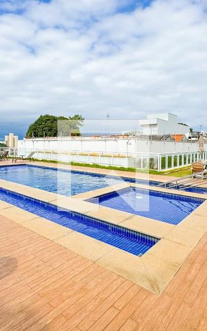 Apartamento à venda com 95m², 2 quartos e 2 vagas Apartamento à venda com 95m², 2 quartos e 2 vagasPiscina