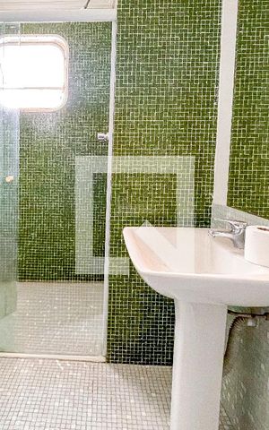 Apartamento à venda com 105m², 3 quartos e 1 vaga Apartamento à venda com 105m², 3 quartos e 1 vagaBanheiro