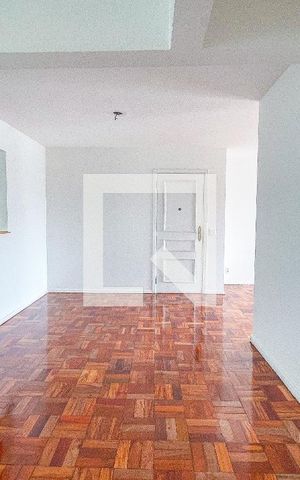 Apartamento à venda com 105m², 3 quartos e 1 vaga Apartamento à venda com 105m², 3 quartos e 1 vagaSala
