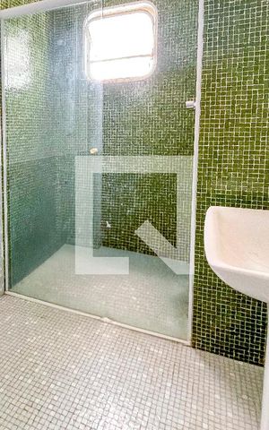 Apartamento à venda com 105m², 3 quartos e 1 vaga Apartamento à venda com 105m², 3 quartos e 1 vagaBanheiro
