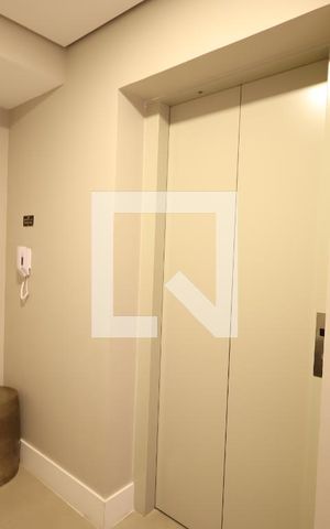 Apartamento à venda com 129m², 3 quartos e 3 vagasHall de entrada