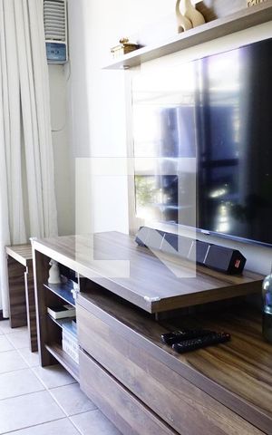 Apartamento à venda com 75m², 2 quartos e 1 vagaSala