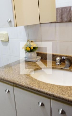 Apartamento à venda com 75m², 2 quartos e 1 vagaBanheiro Social