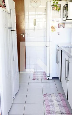 Apartamento à venda com 75m², 2 quartos e 1 vagaCozinha