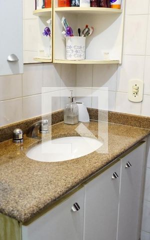 Apartamento à venda com 75m², 2 quartos e 1 vagaBanheiro Social