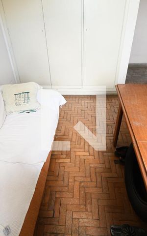 Casa à venda com 182m², 3 quartos e 8 vagasQuarto 2