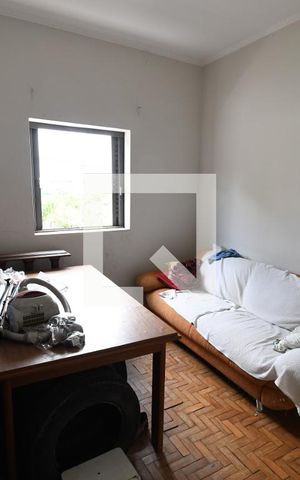 Casa à venda com 182m², 3 quartos e 8 vagasQuarto 2