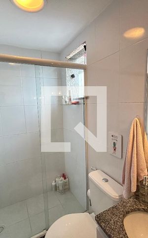 Apartamento à venda com 80m², 2 quartos e 1 vagaBanheiro da Suíte