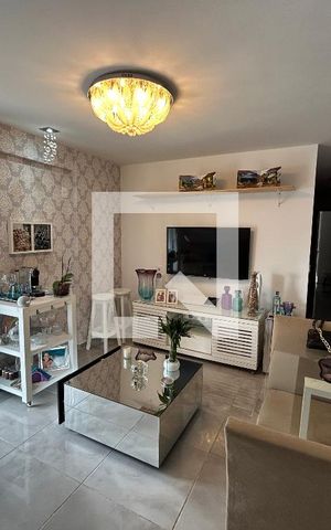 Apartamento à venda com 80m², 2 quartos e 1 vagaSala