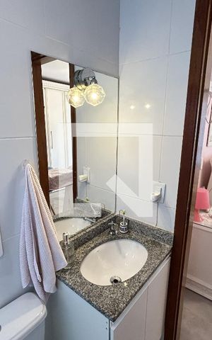 Apartamento à venda com 80m², 2 quartos e 1 vagaBanheiro da Suíte
