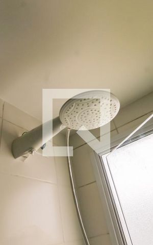 Apartamento para alugar com 44m², 2 quartos e 1 vaga Apartamento para alugar com 44m², 2 quartos e 1 vagaBanheiro - chuveiro