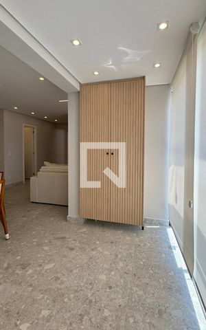 Apartamento à venda com 87m², 2 quartos e 2 vagasVaranda