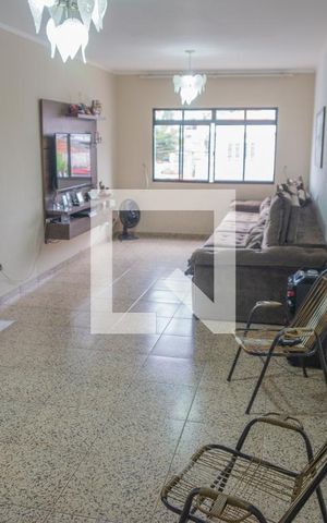 Casa à venda com 150m², 3 quartos e 3 vagasSala 