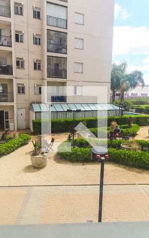 Apartamento à venda com 45m², 2 quartos e 1 vaga Apartamento à venda com 45m², 2 quartos e 1 vagaVista do Quarto 2