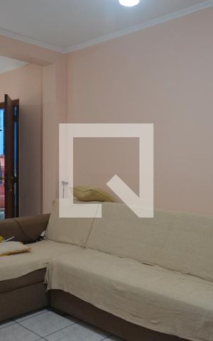 Casa à venda com 200m², 4 quartos e 4 vagasSala