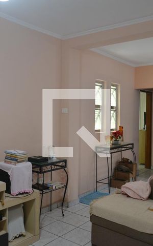 Casa à venda com 200m², 4 quartos e 4 vagasSala