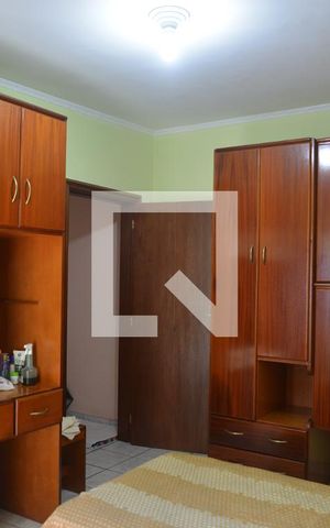 Casa à venda com 200m², 4 quartos e 4 vagasQuarto 1