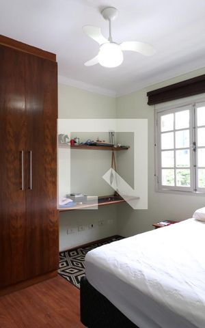 Casa à venda com 250m², 3 quartos e 4 vagasSuíte 1