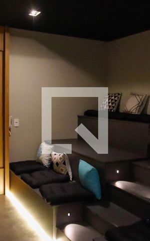 Apartamento à venda com 82m², 2 quartos e 2 vagas Apartamento à venda com 82m², 2 quartos e 2 vagascinema