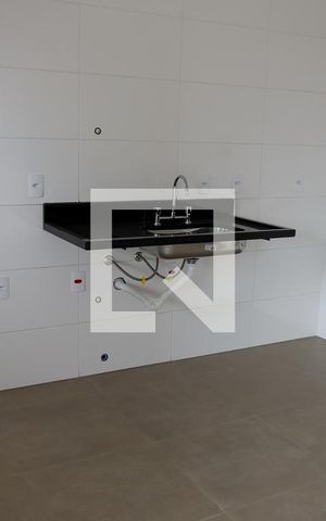 Apartamento à venda com 82m², 2 quartos e 2 vagas Apartamento à venda com 82m², 2 quartos e 2 vagascozinha